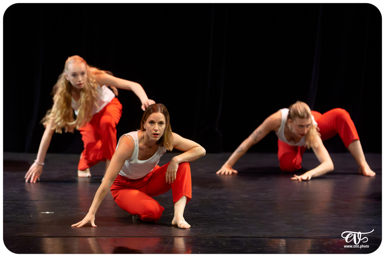 ECOLE DE DANSE CÉCILE ADAMOW
